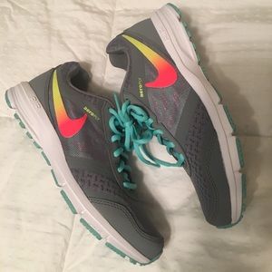 6.5 Nike Running Shoes